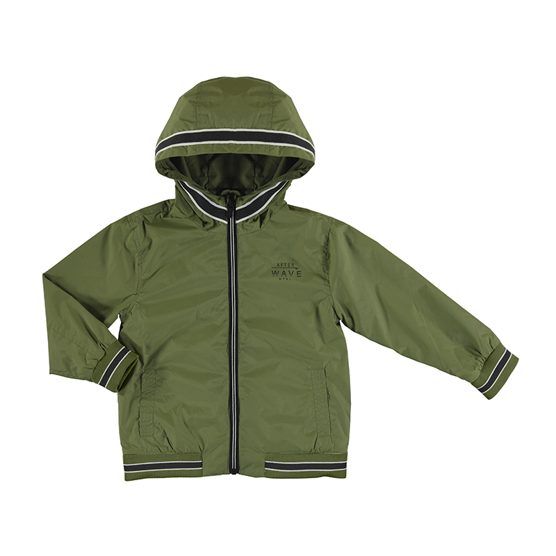 Parkas; blusões e kispos