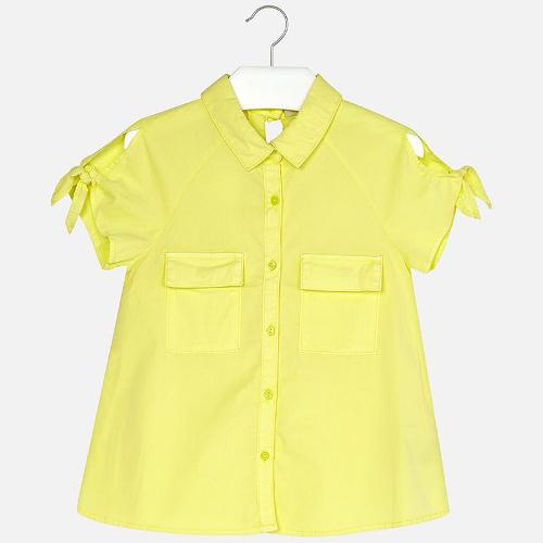 Blusas e camisas