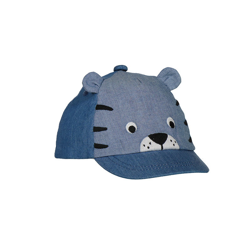 Chapéus; bandoletes; fitas e ganchos; meias; gorros