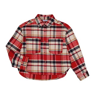 Blusas e camisas